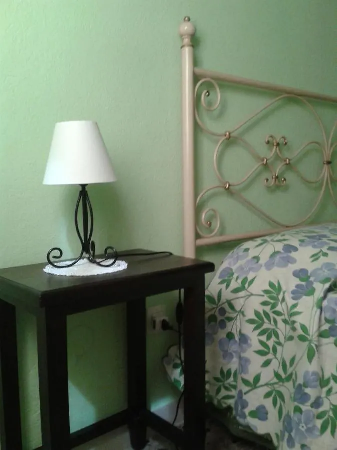 B&B Maria Montis Assemini Couette-café