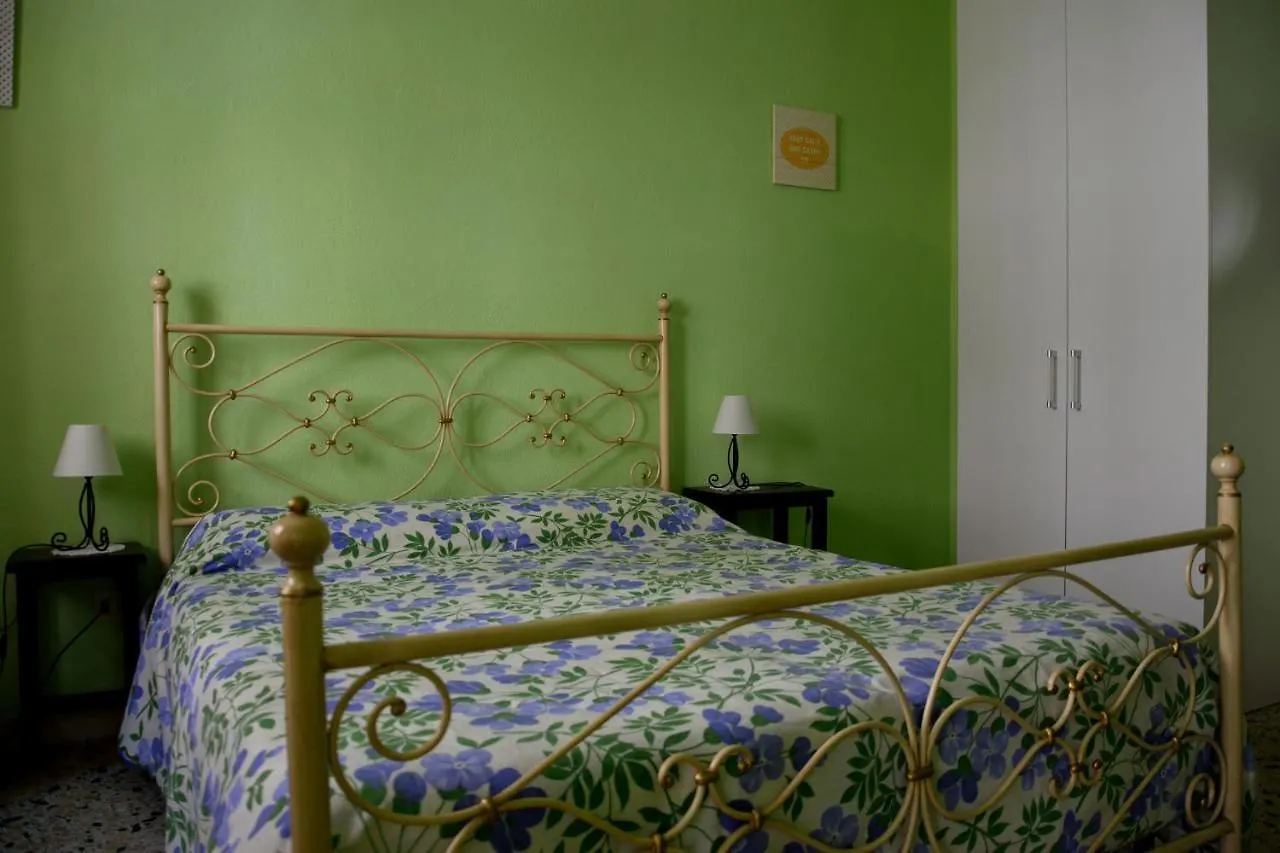 Bed & Breakfast B&B Maria Montis Assemini